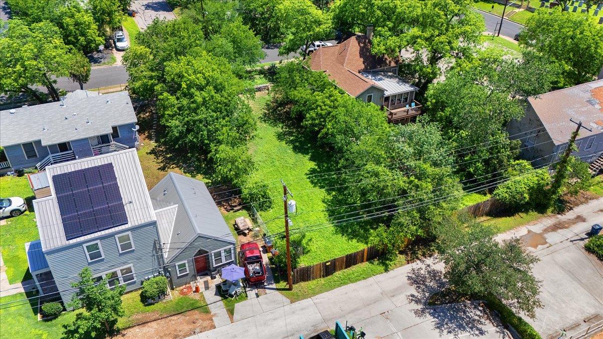 1205 E 8th St, Austin, TX 78702