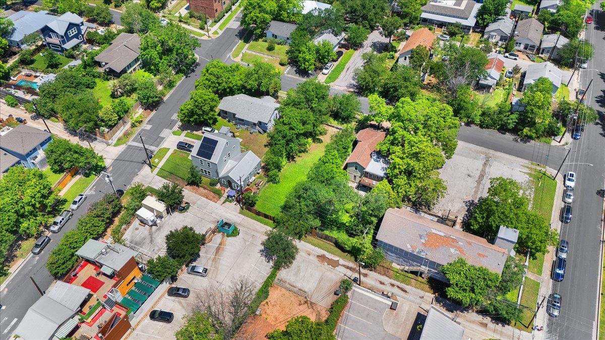 1205 E 8th St, Austin, TX 78702