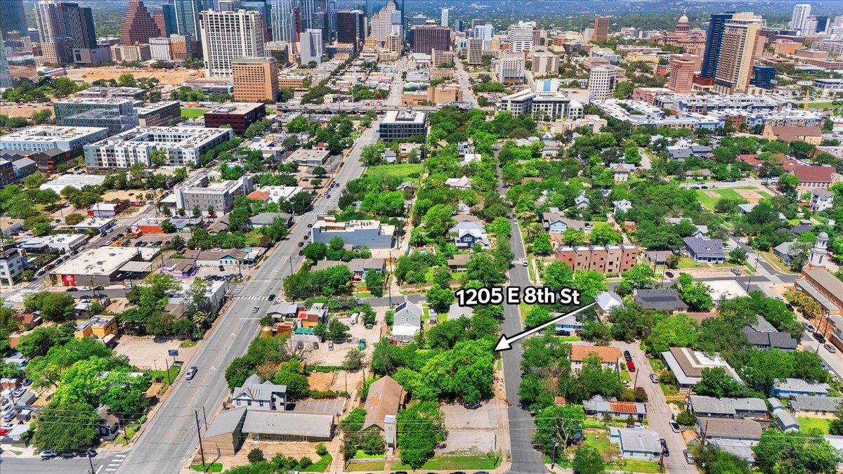 1205 E 8th St, Austin, TX 78702