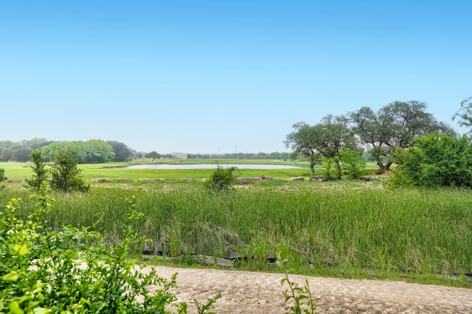 274 Orchard Ln, Kyle, TX 78640