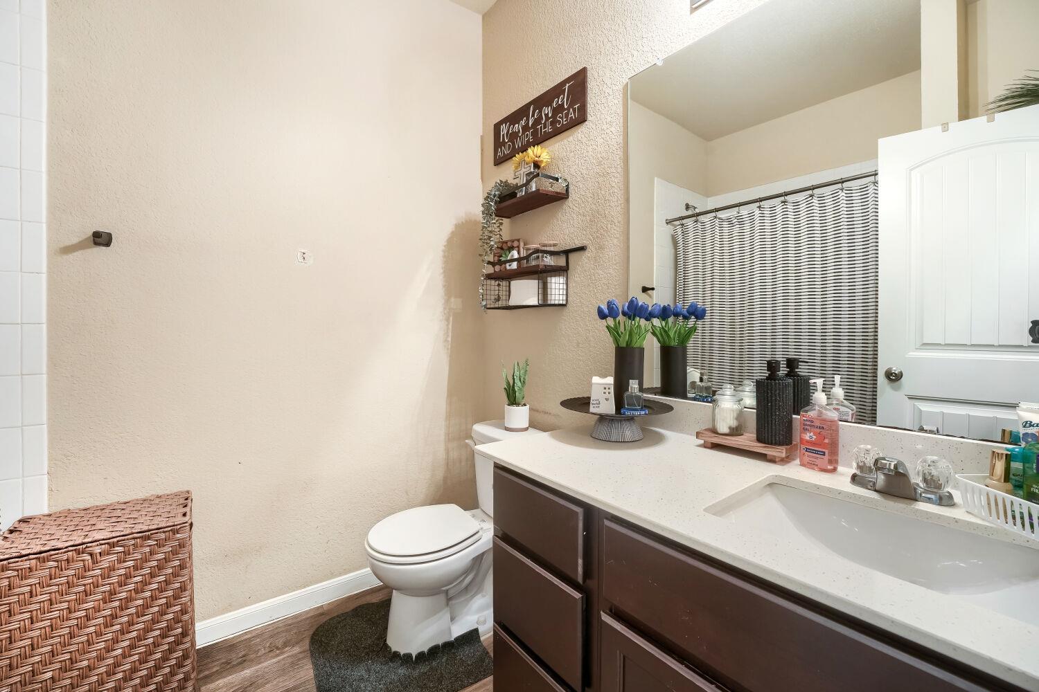 274 Orchard Ln, Kyle, TX 78640