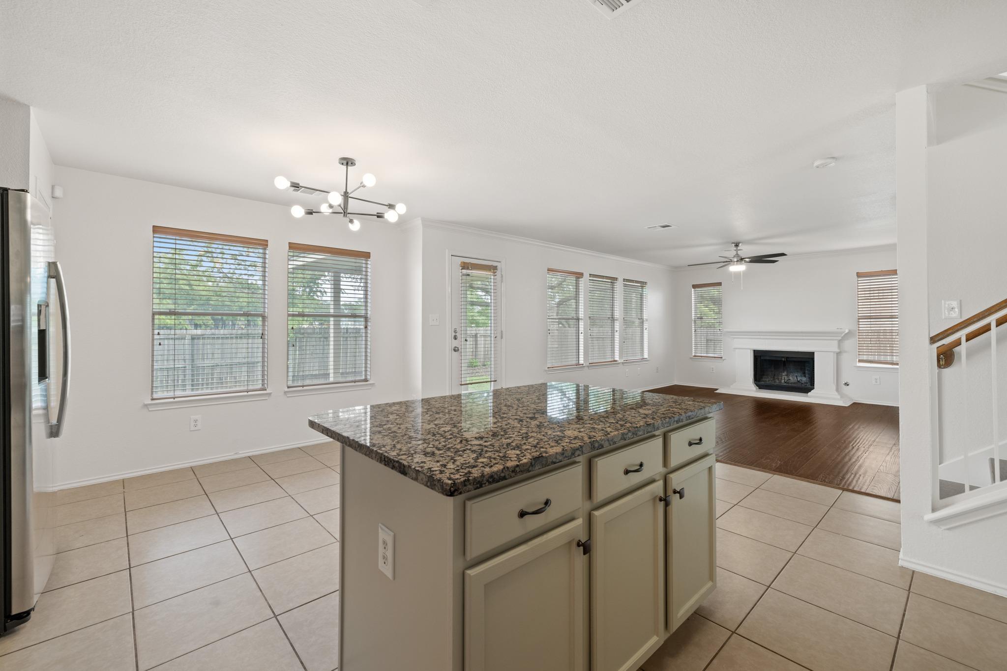 725 Leann Ln, Cedar Park, TX 78613