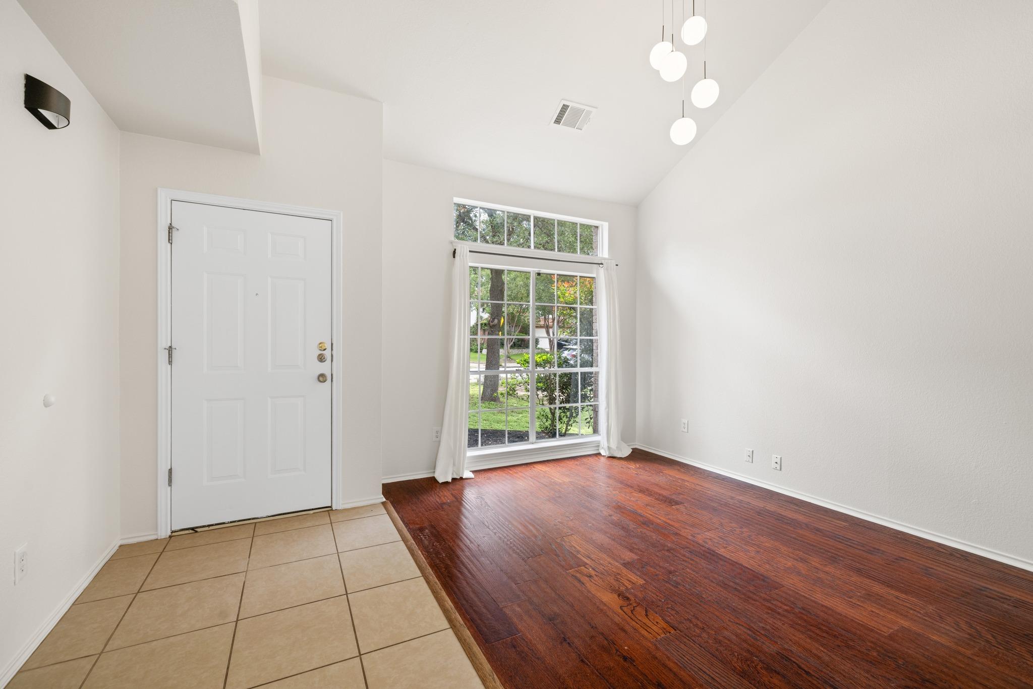 725 Leann Ln, Cedar Park, TX 78613