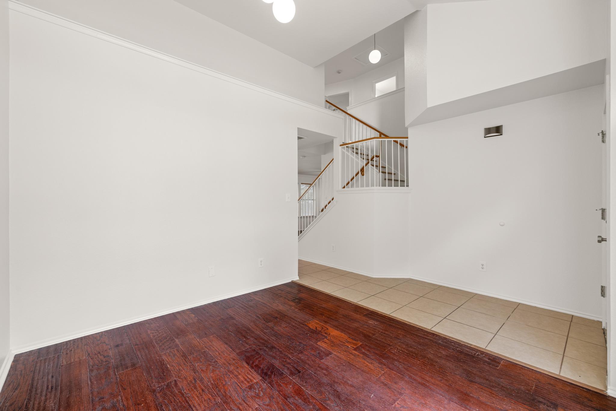 725 Leann Ln, Cedar Park, TX 78613