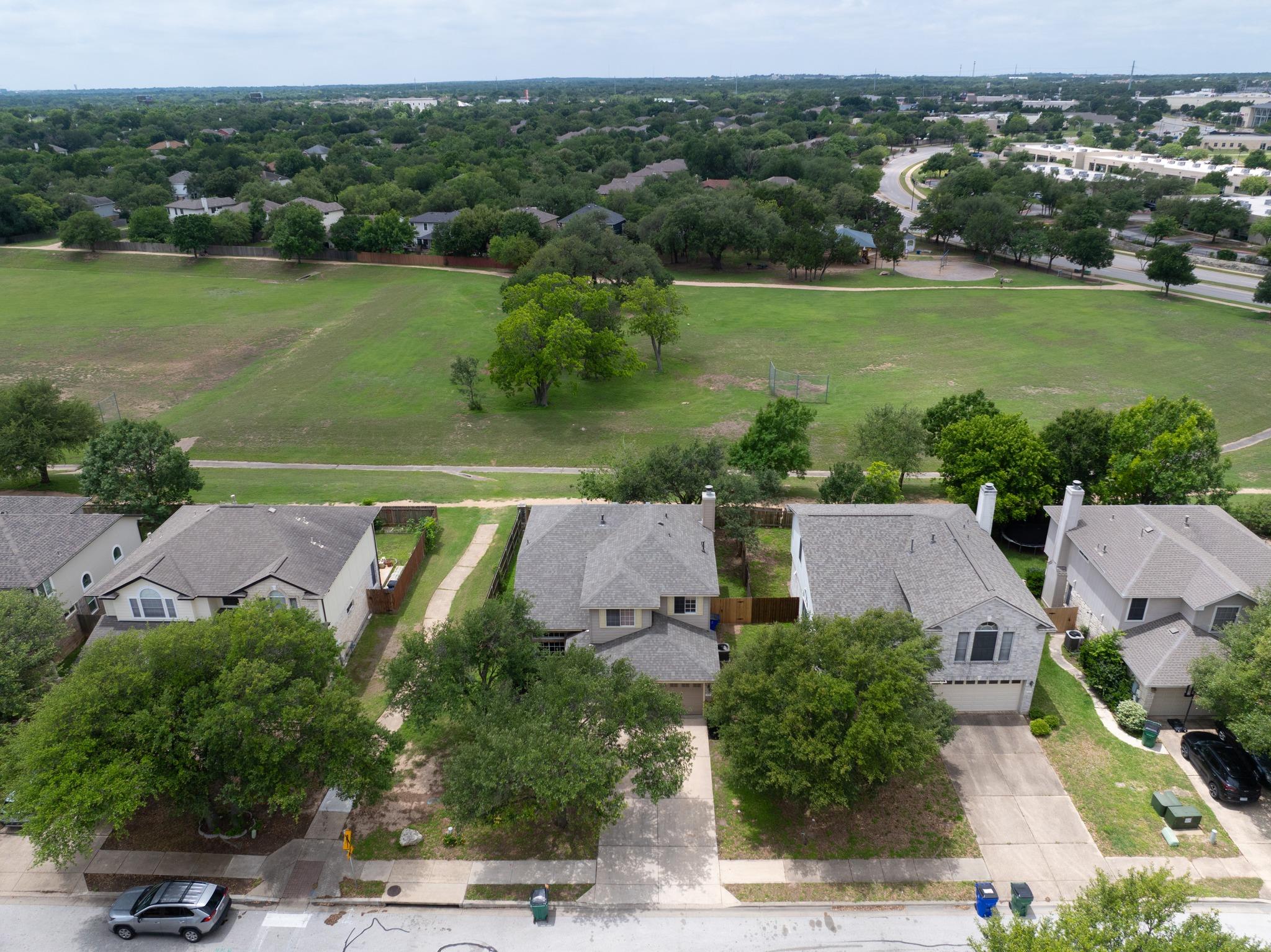 725 Leann Ln, Cedar Park, TX 78613