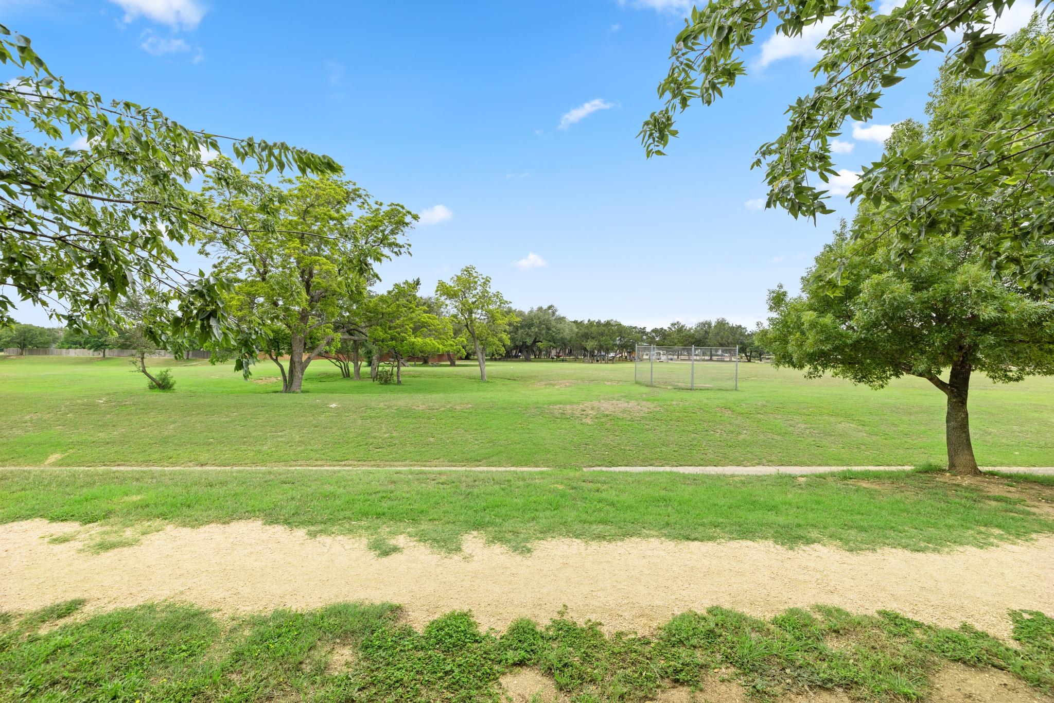 725 Leann Ln, Cedar Park, TX 78613