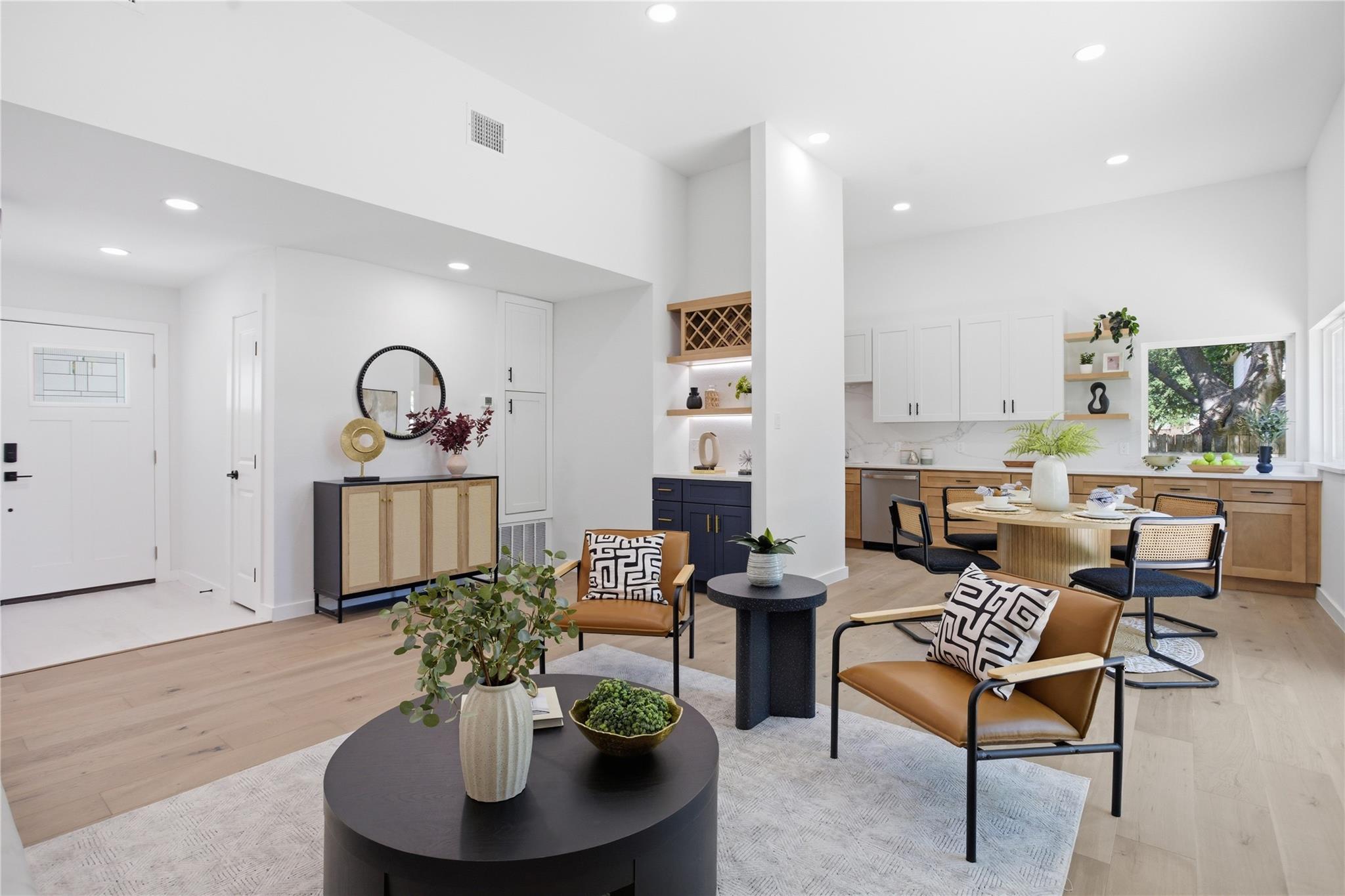 2110 Magazine St, Austin, TX 78727