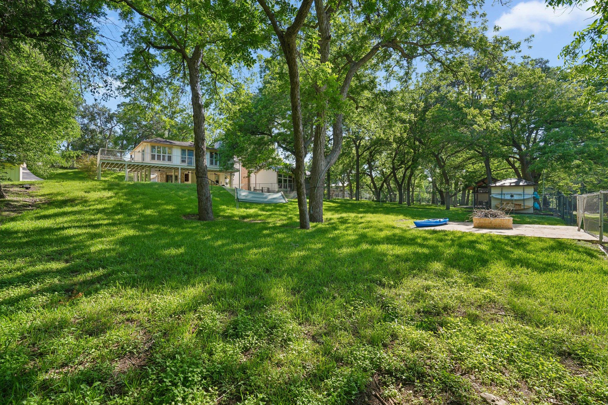 716 River Cliff Dr, Canyon Lake, TX 78133