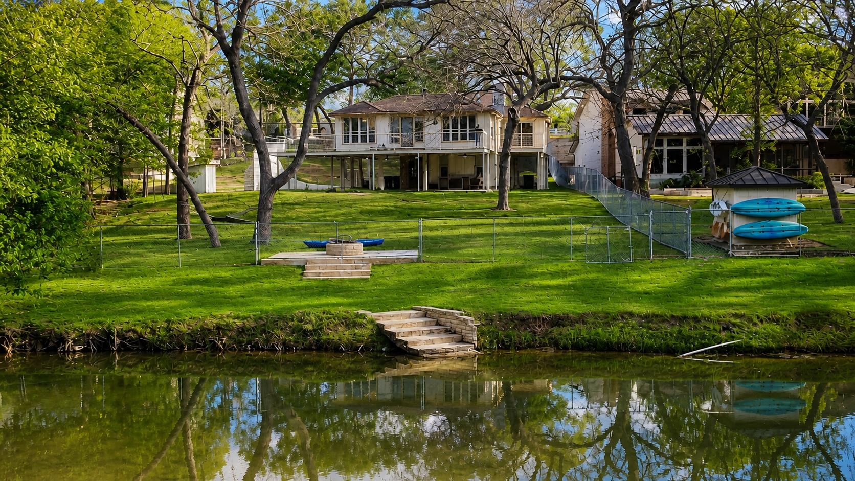 716 River Cliff Dr, Canyon Lake, TX 78133