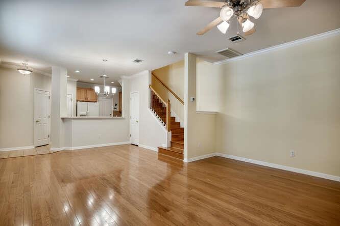 8518 Cahill Dr # 26, Austin, TX 78729