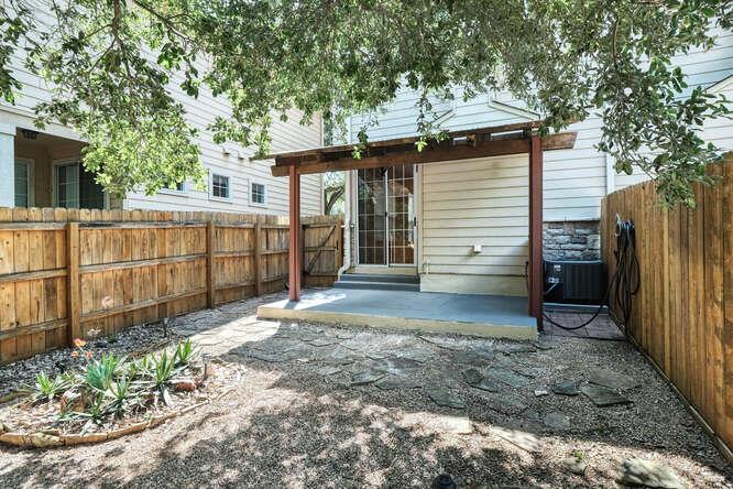 8518 Cahill Dr # 26, Austin, TX 78729