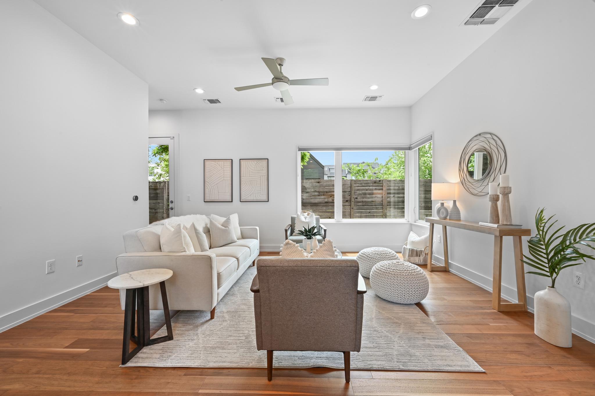 2010 Goodrich Ave # 8B, Austin, TX 78704