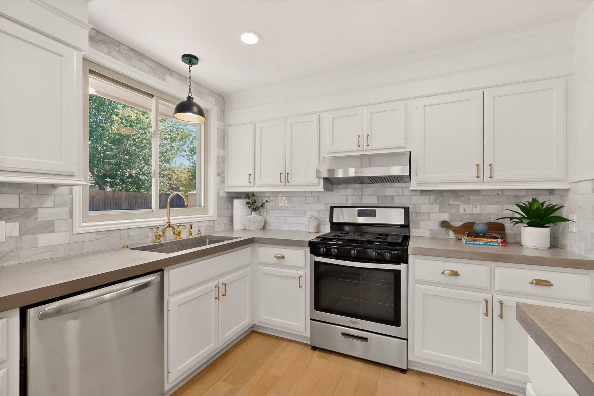 1308 BROADMOOR Dr, Austin, TX 78723