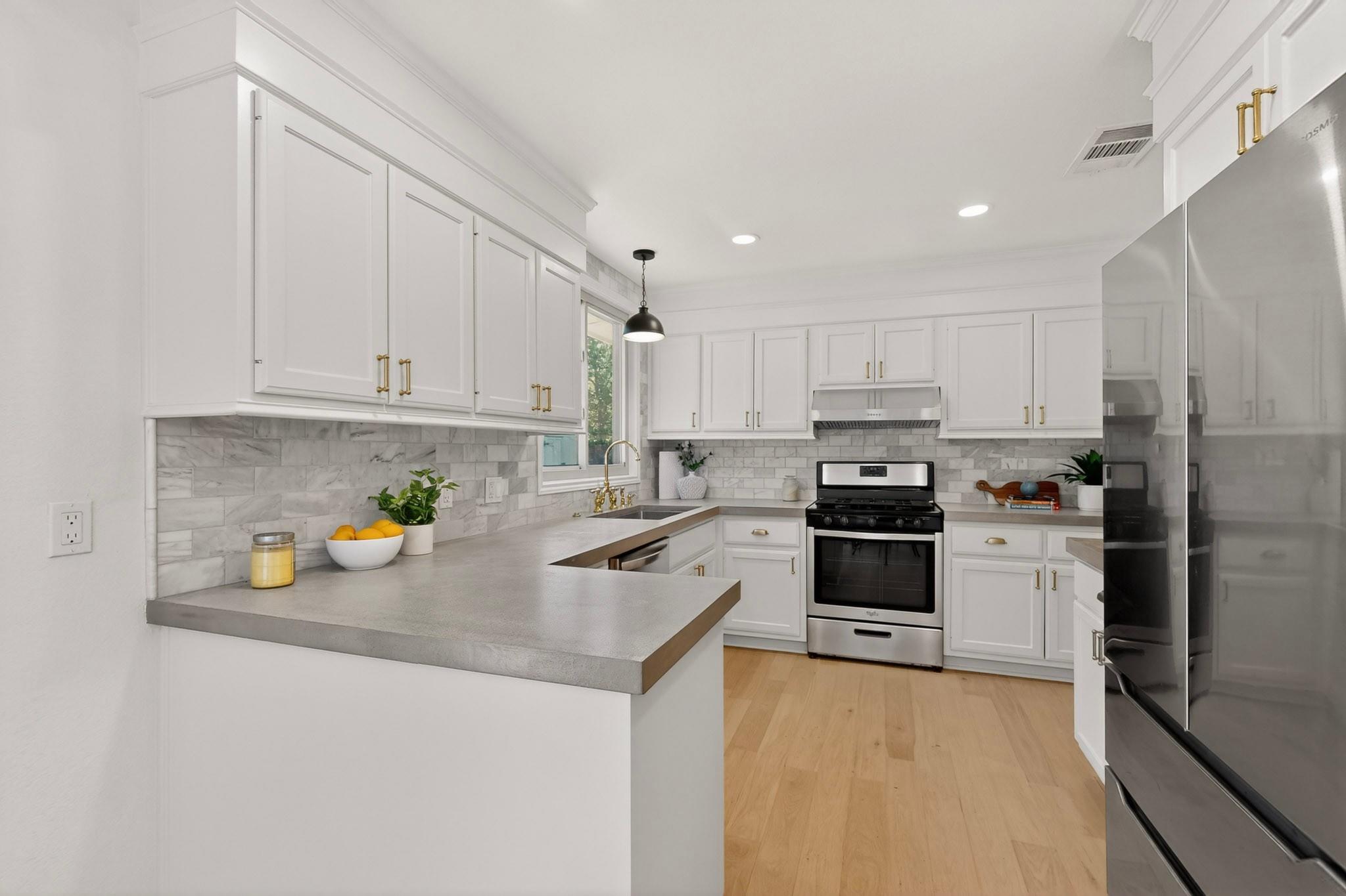 1308 BROADMOOR Dr, Austin, TX 78723