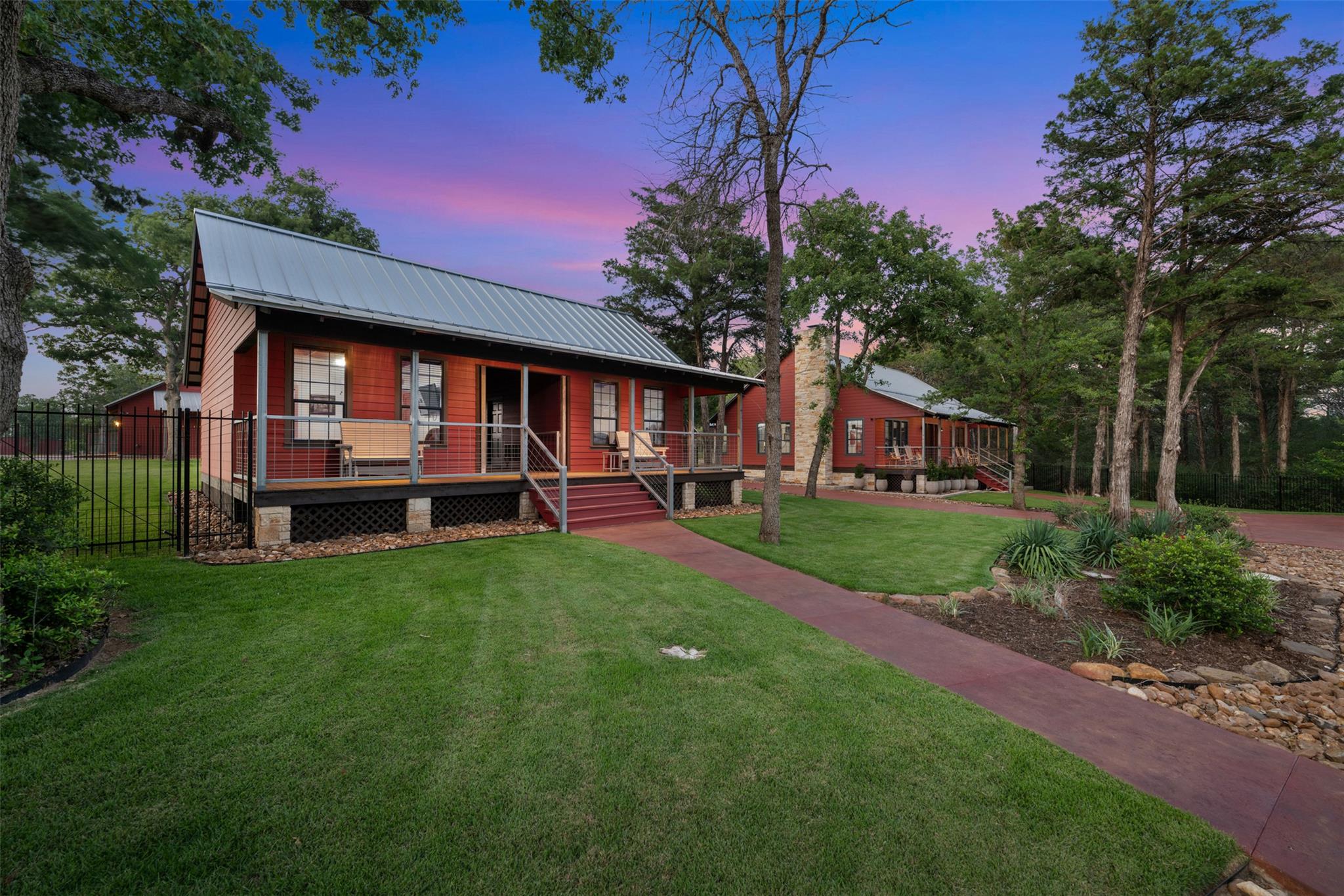 1304 E State Highway 71, West Point, TX 78963