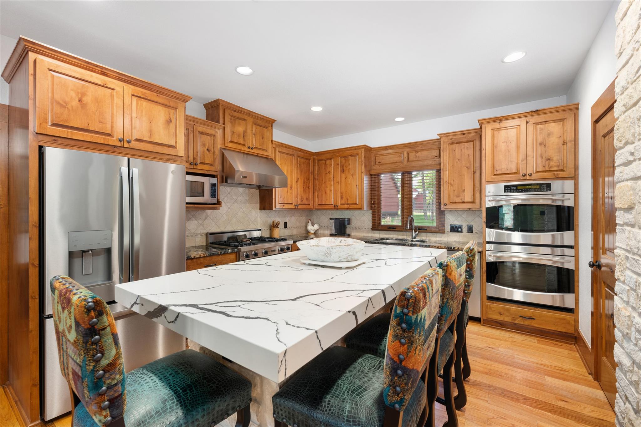 1304 E State Highway 71, West Point, TX 78963