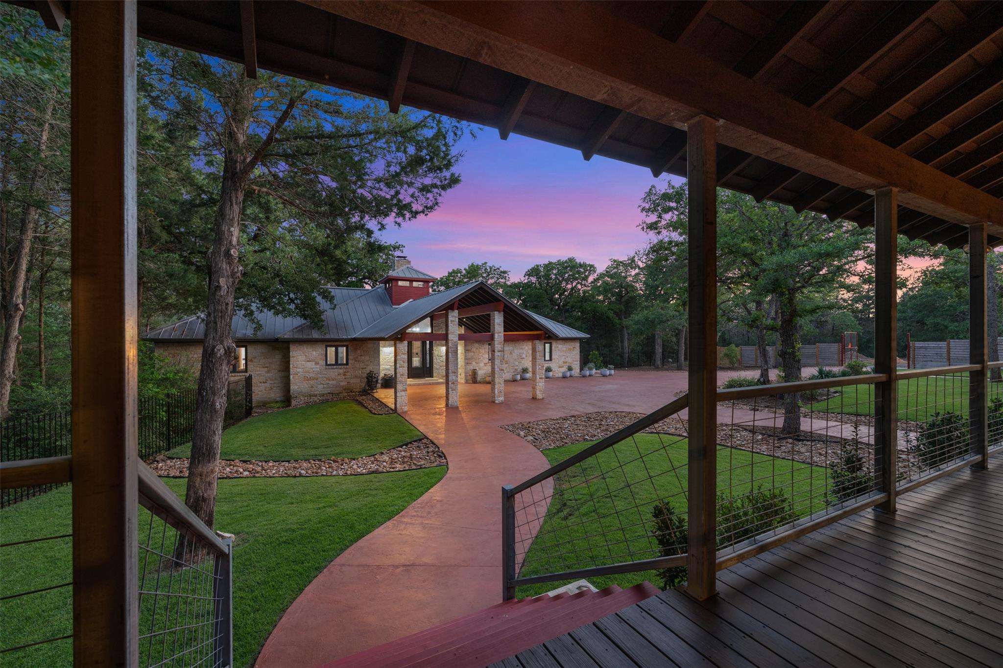 1304 E State Highway 71, West Point, TX 78963