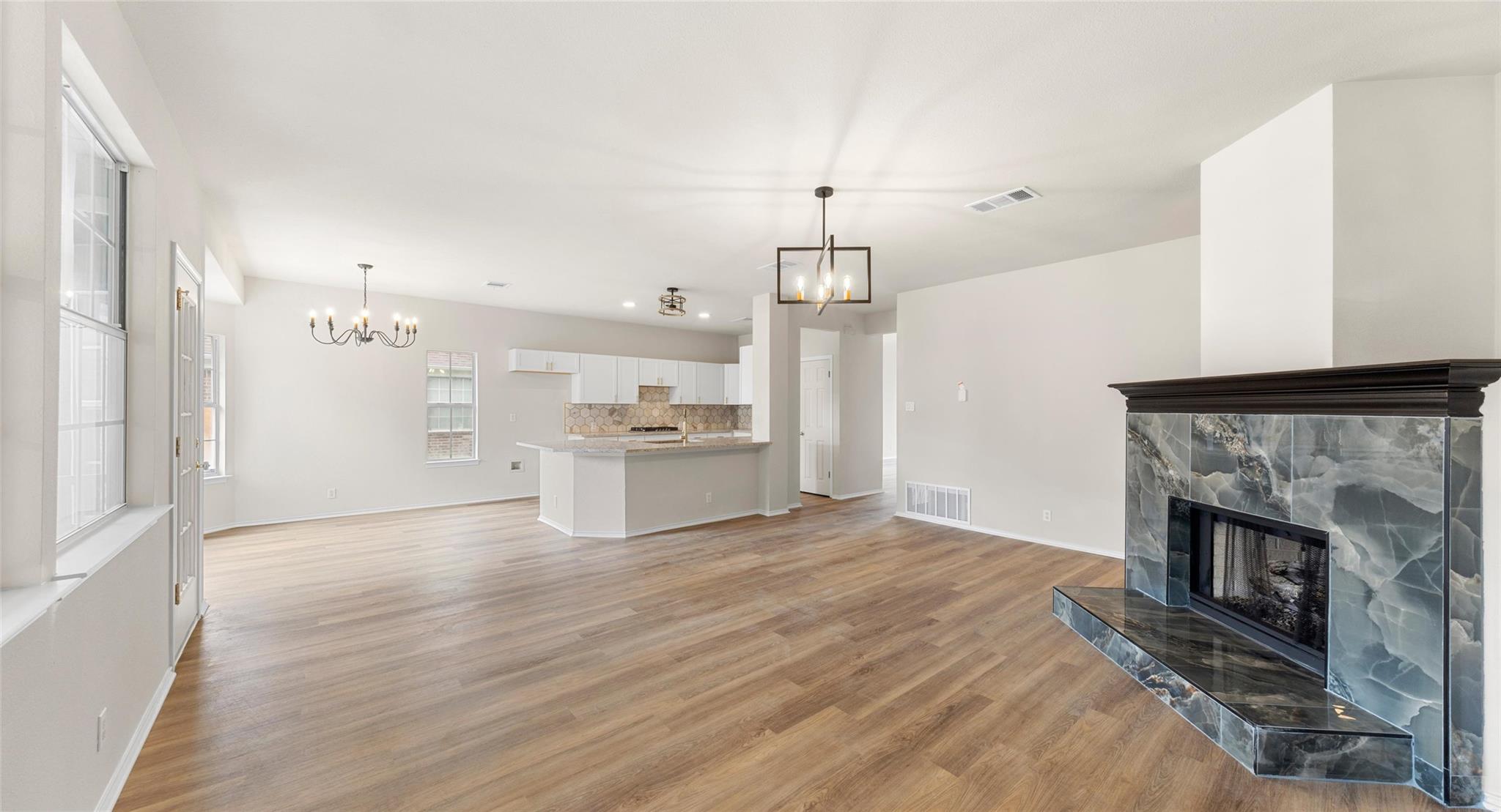 412 Tamara Dr, Georgetown, TX 78628