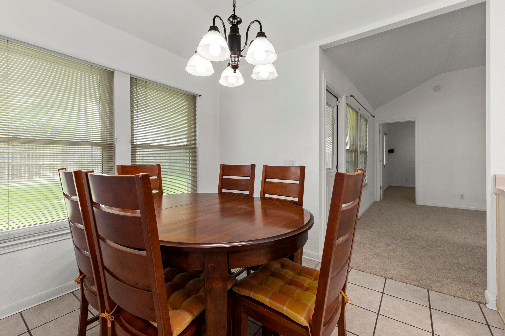 290 Bailey Loop, Kyle, TX 78640