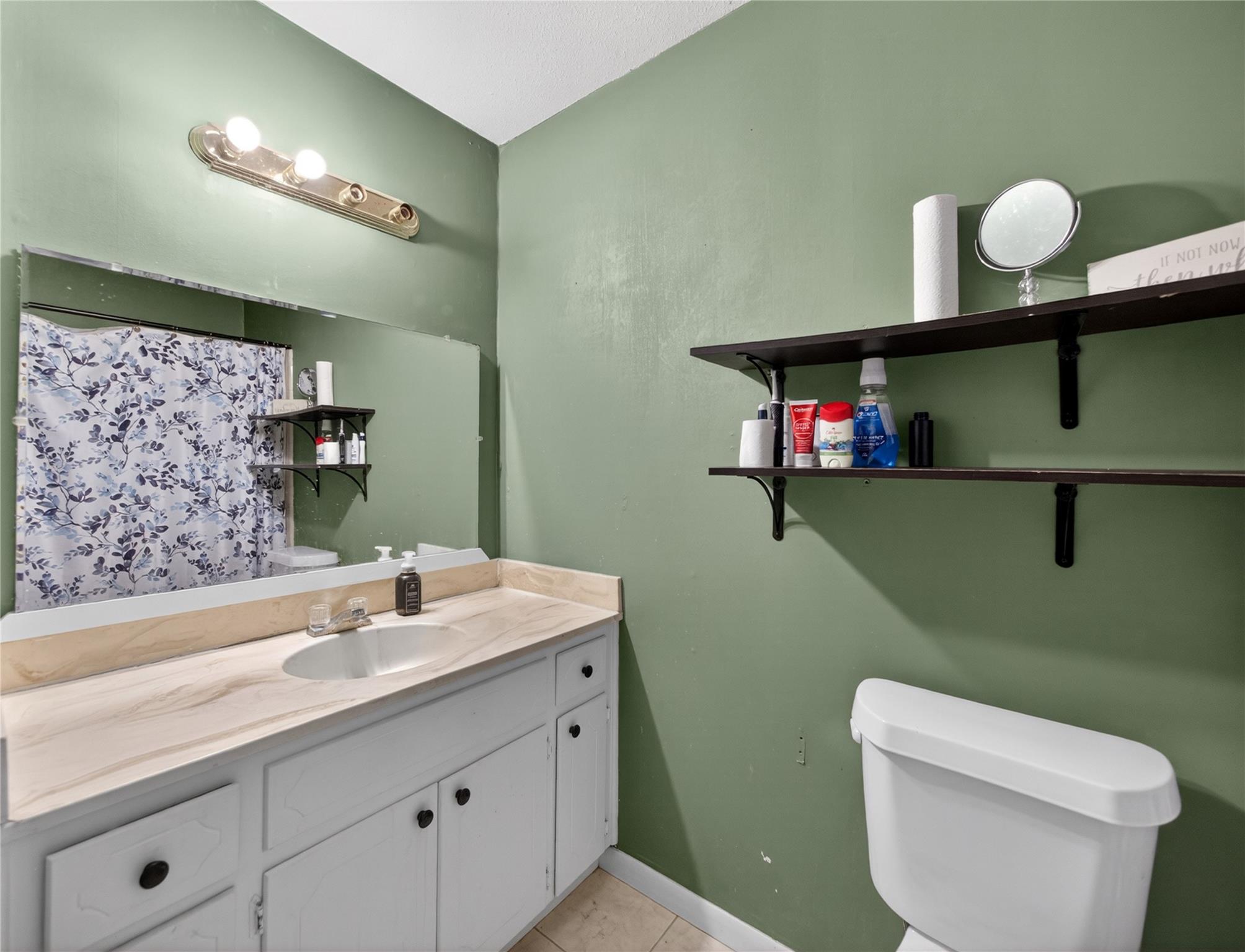 719 W Karnes Dr, Robinson, TX 76706