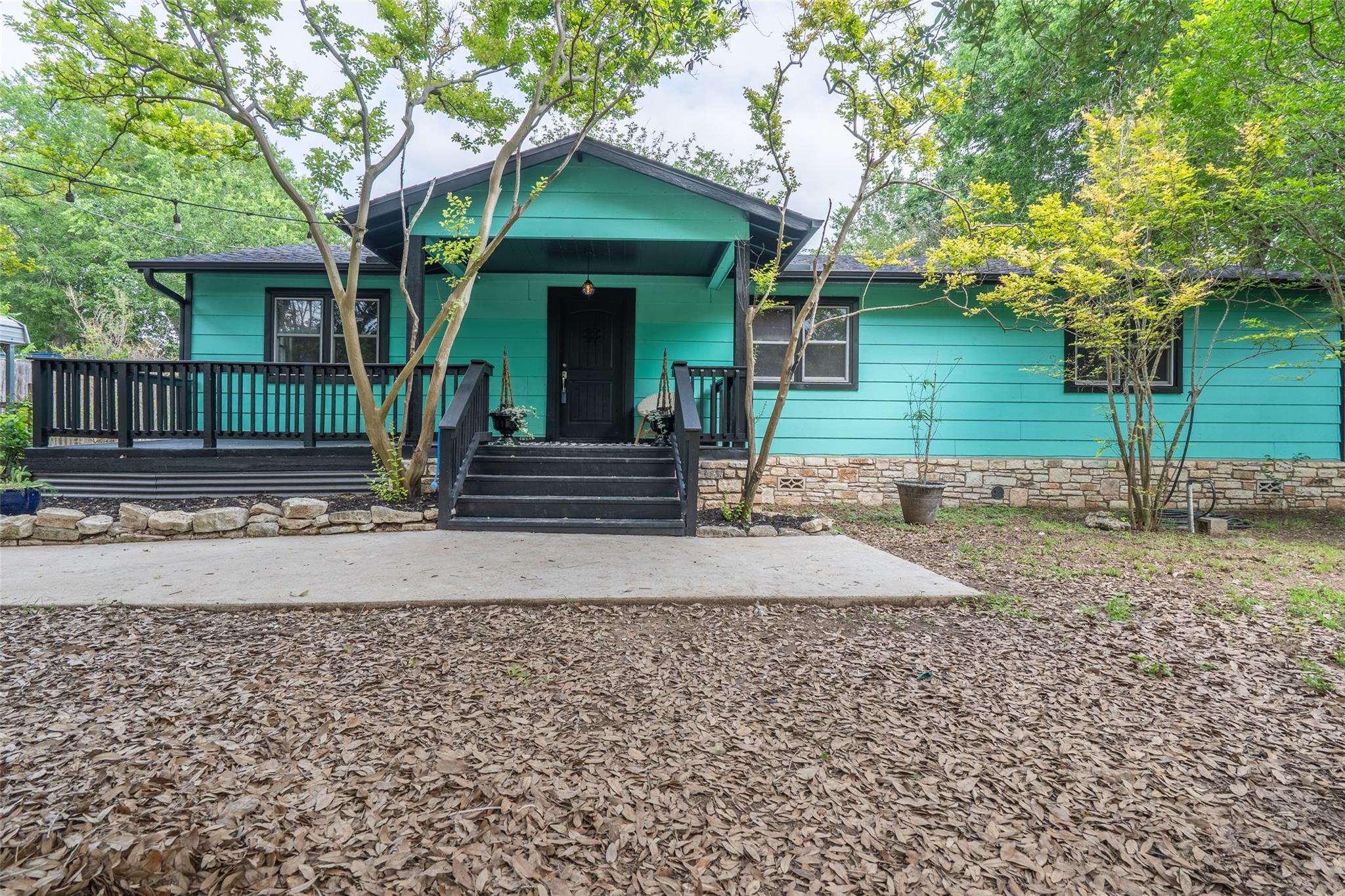 3209 River Rd, Cedar Creek, TX 78612