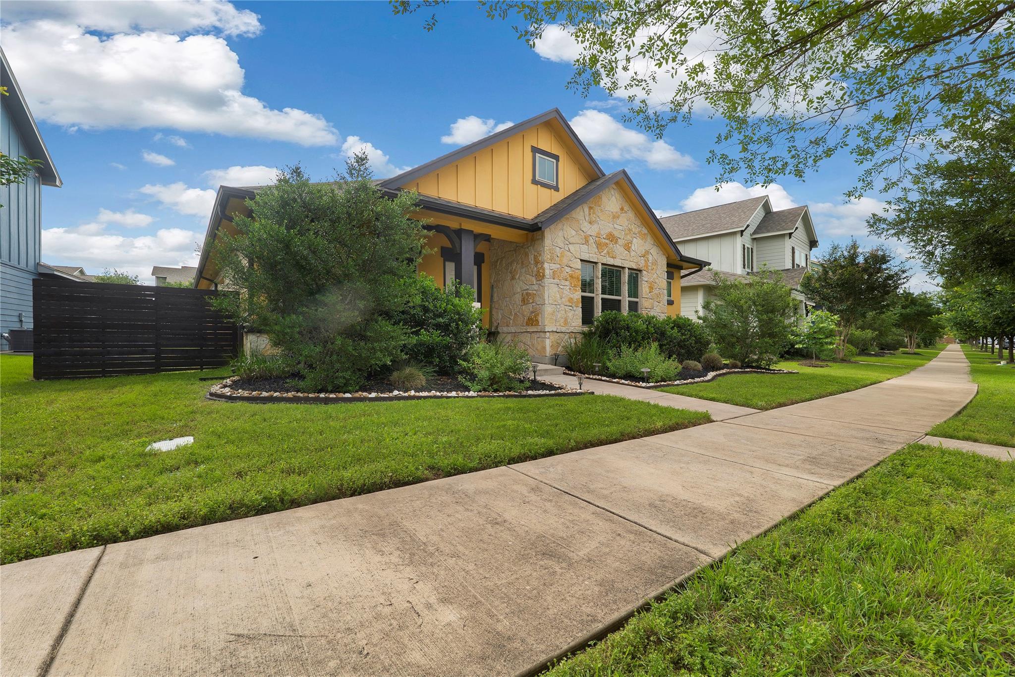 8721 Sikes Way, Austin, TX 78747