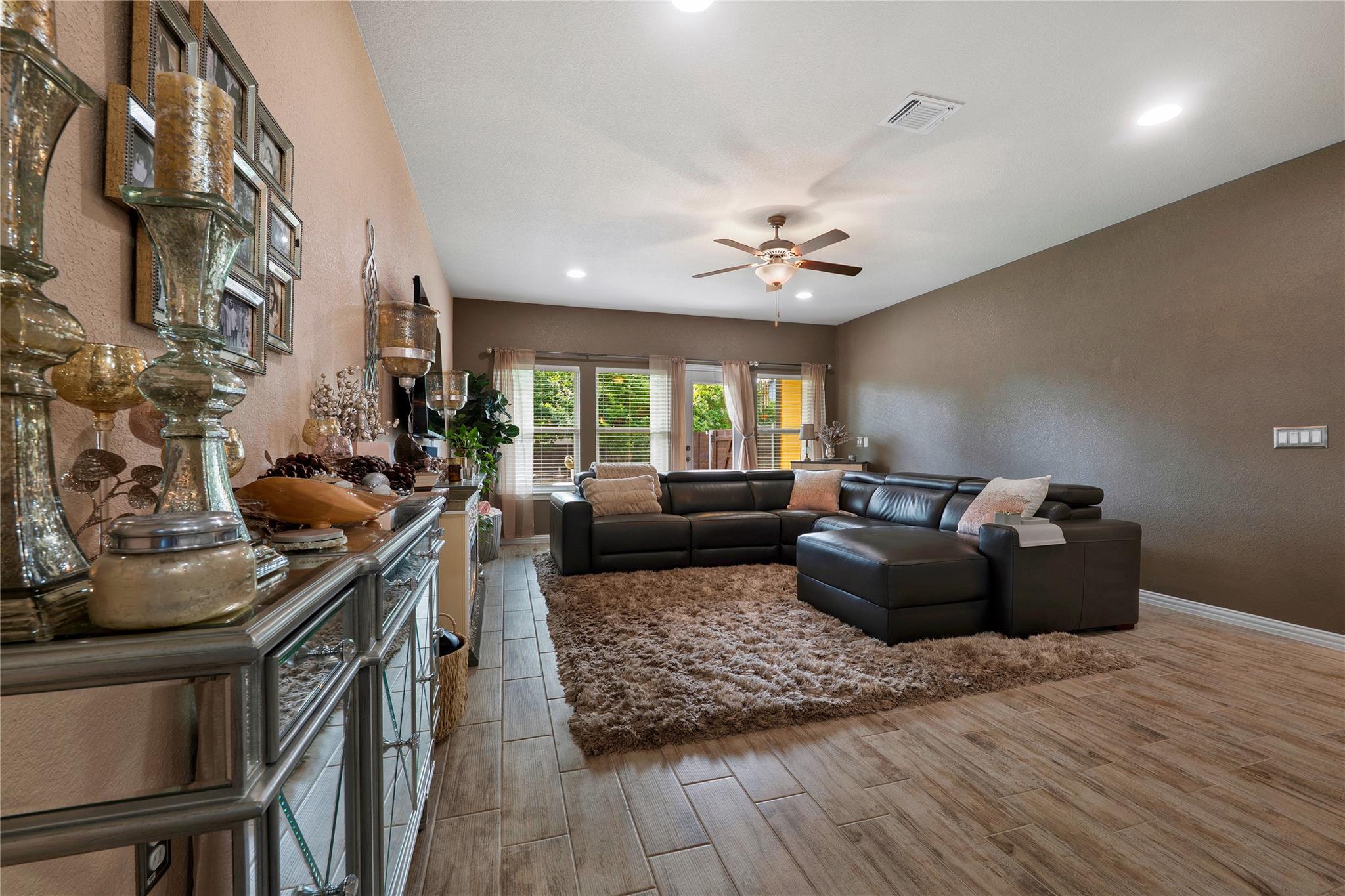 8721 Sikes Way, Austin, TX 78747