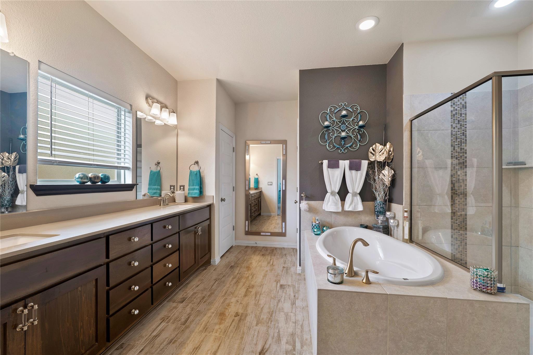8721 Sikes Way, Austin, TX 78747