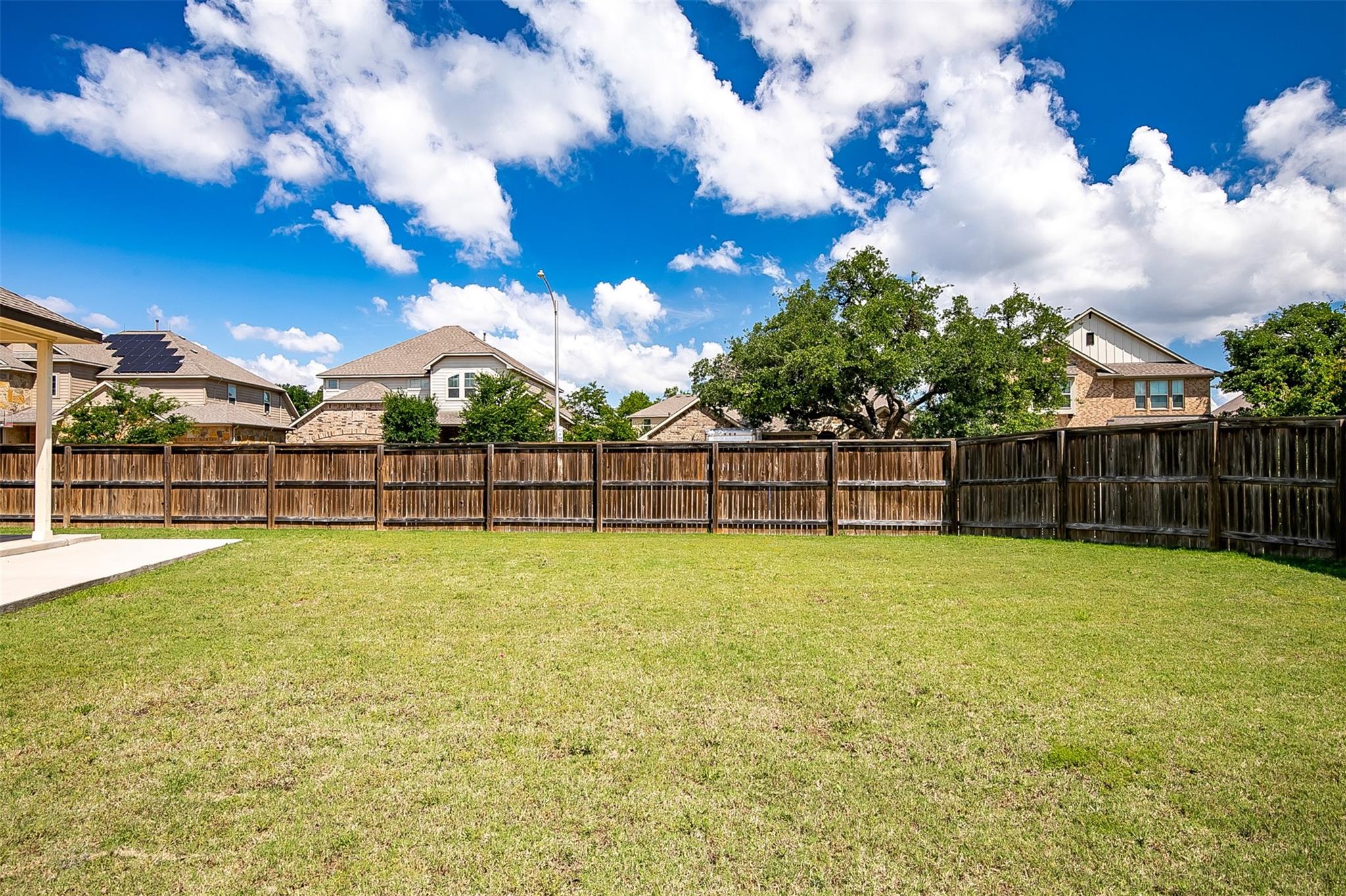 9424 Kyles Stake Rd, Austin, TX 78717