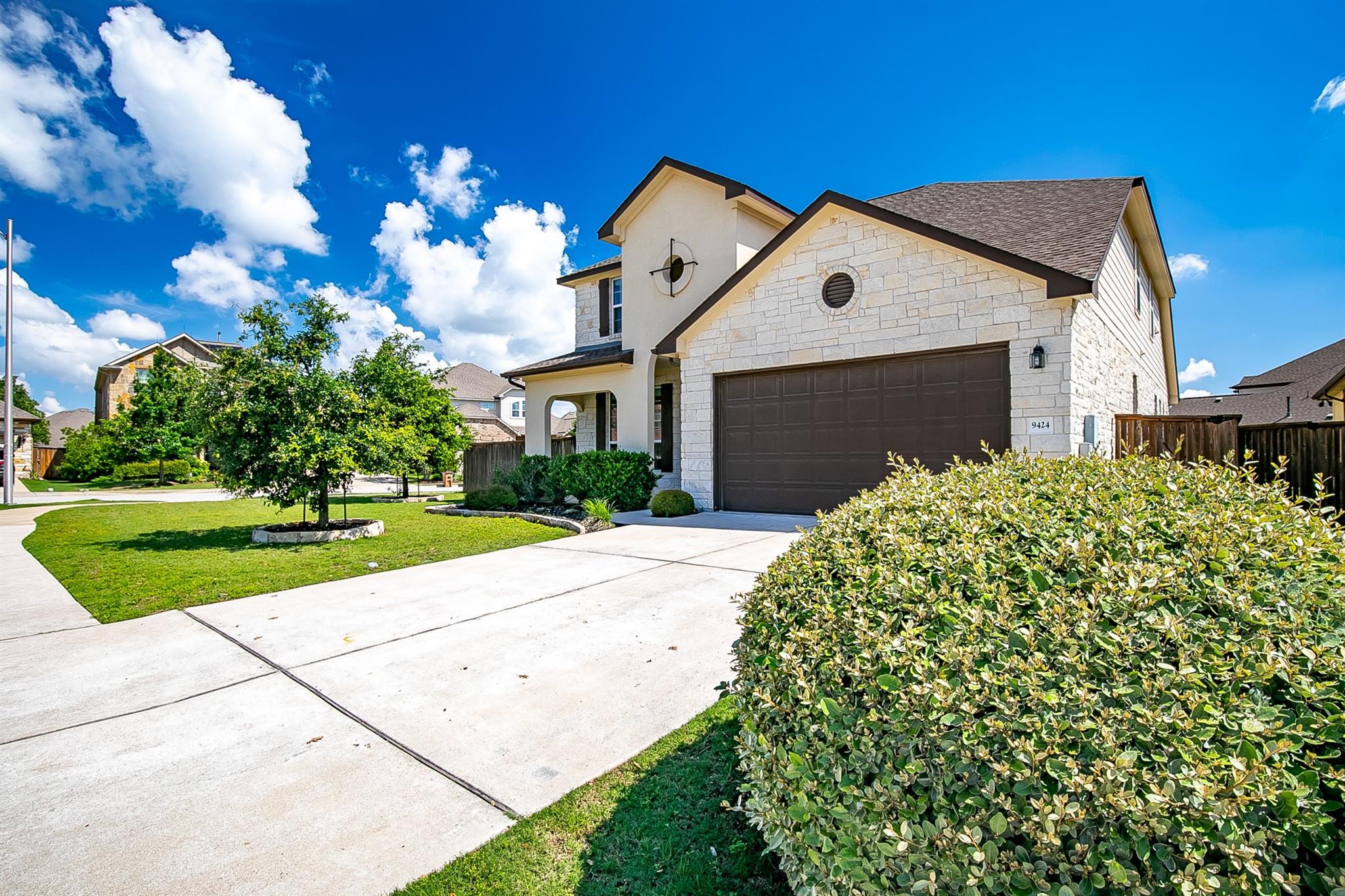 9424 Kyles Stake Rd, Austin, TX 78717