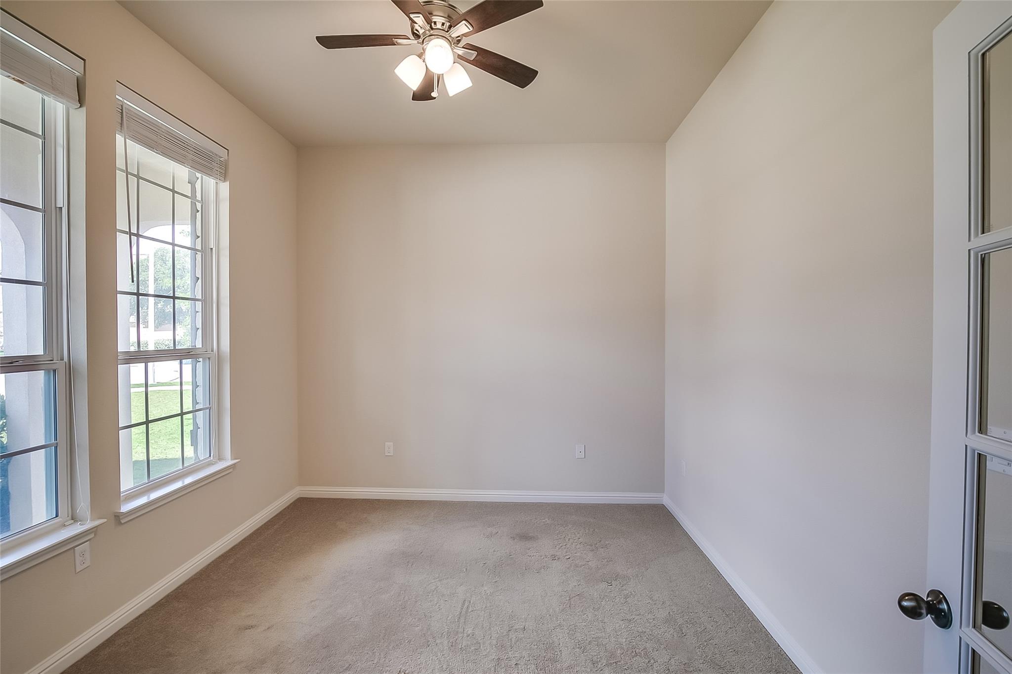 9424 Kyles Stake Rd, Austin, TX 78717