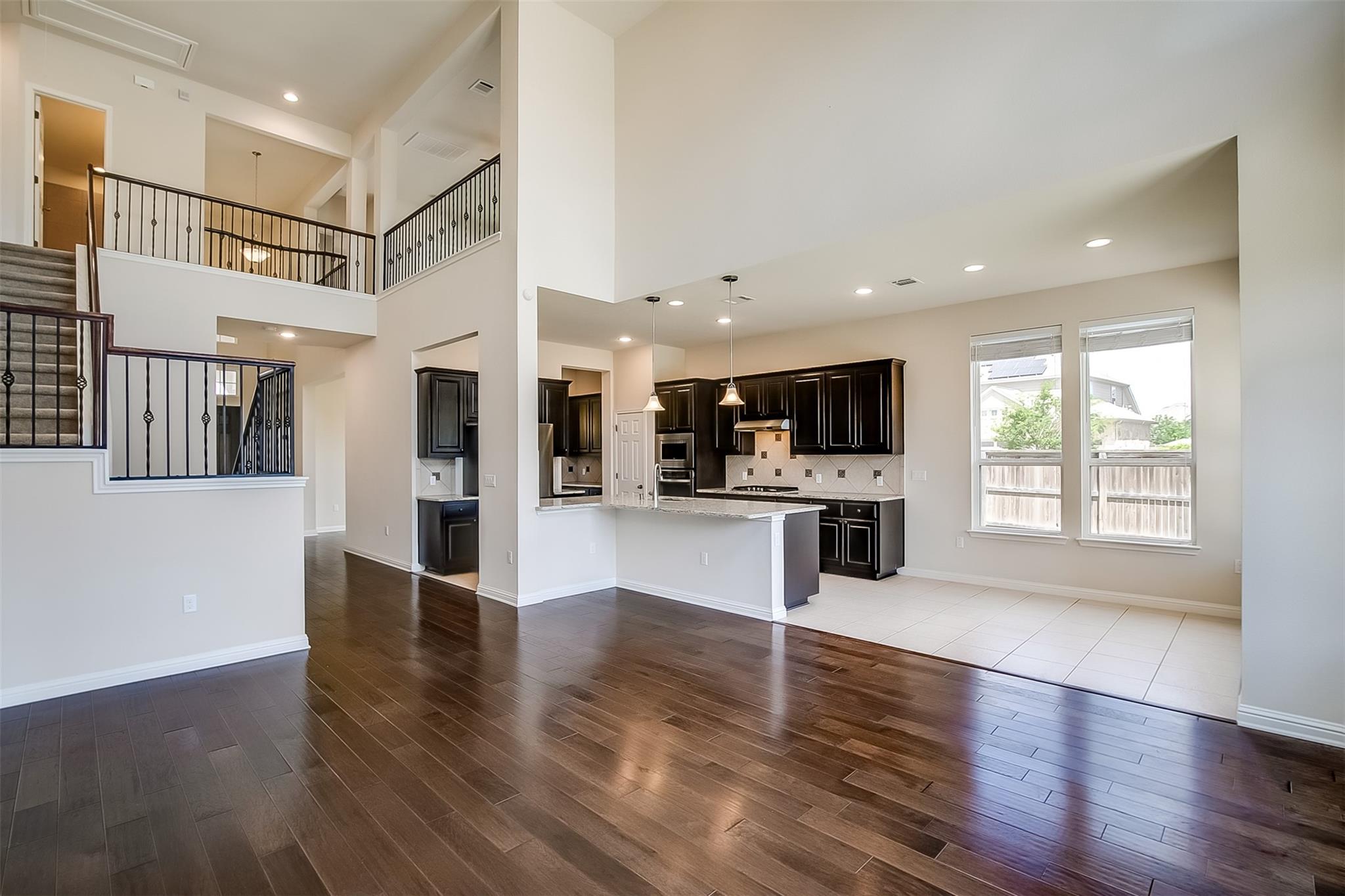 9424 Kyles Stake Rd, Austin, TX 78717