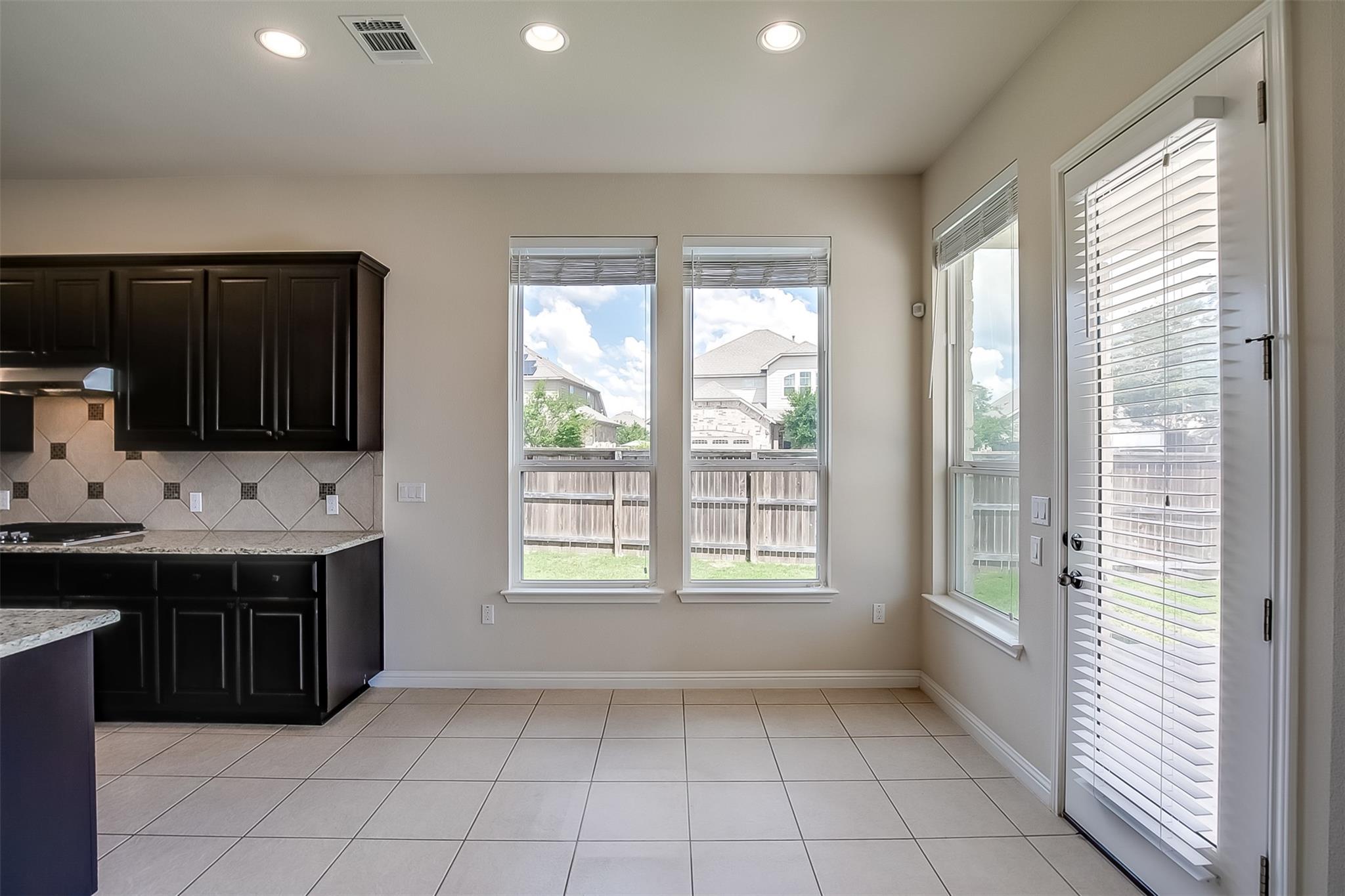 9424 Kyles Stake Rd, Austin, TX 78717