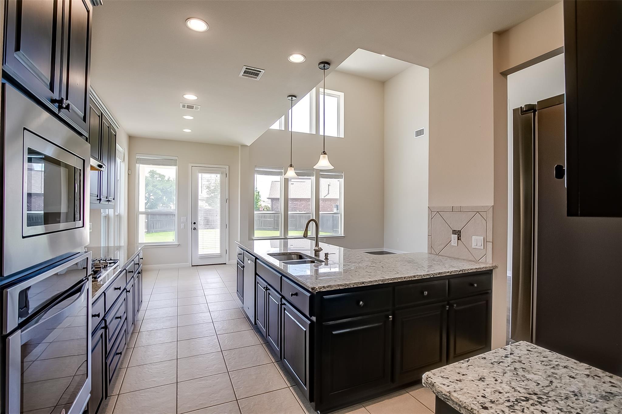 9424 Kyles Stake Rd, Austin, TX 78717