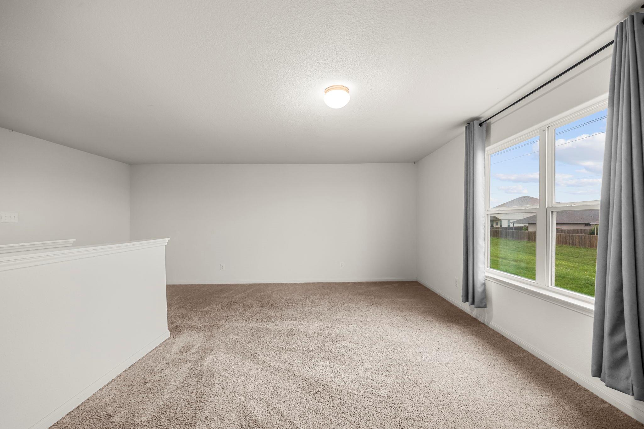 660 Yearwood Ln, Jarrell, TX 76537