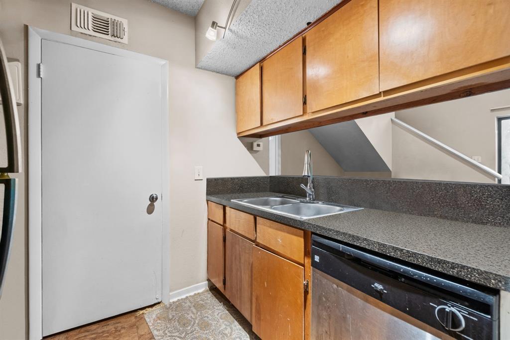 2510 San Gabriel St # 303-B, Austin, TX 78705