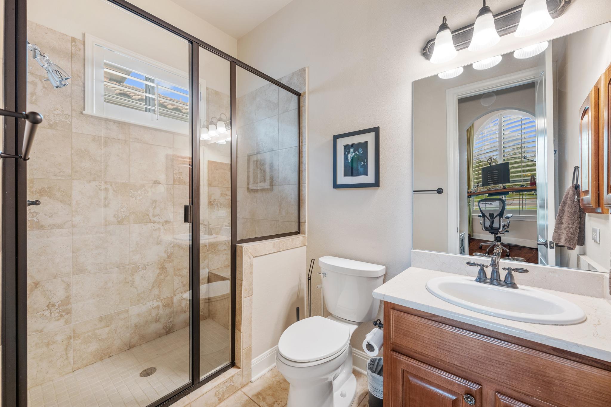2813 University Club Dr, Austin, TX 78732