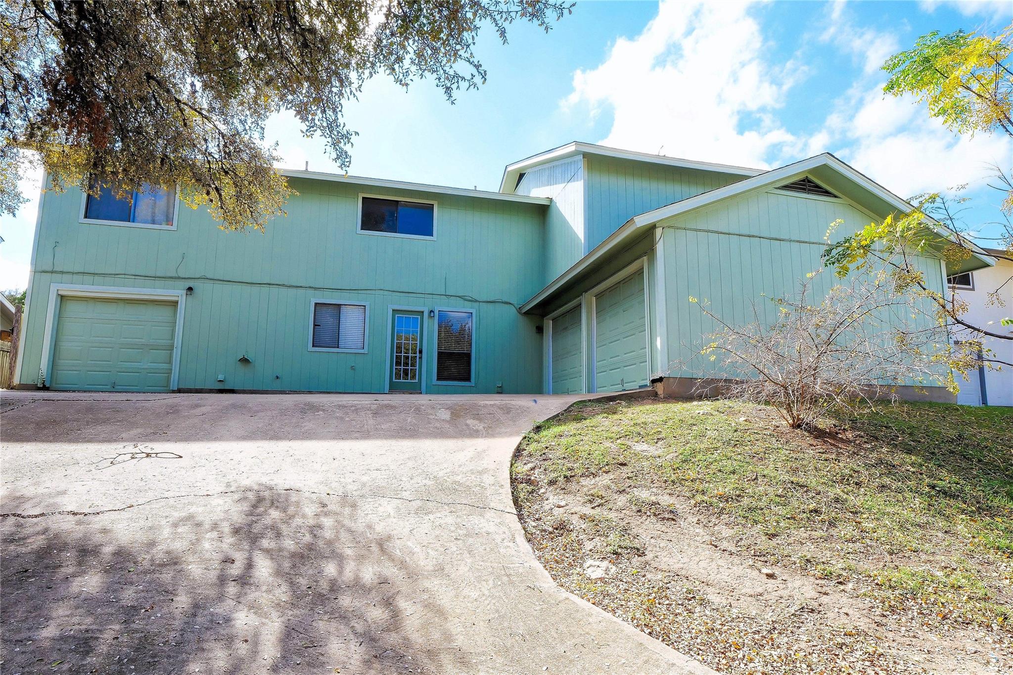3222 Tamarron Blvd # B, Austin, TX 78746