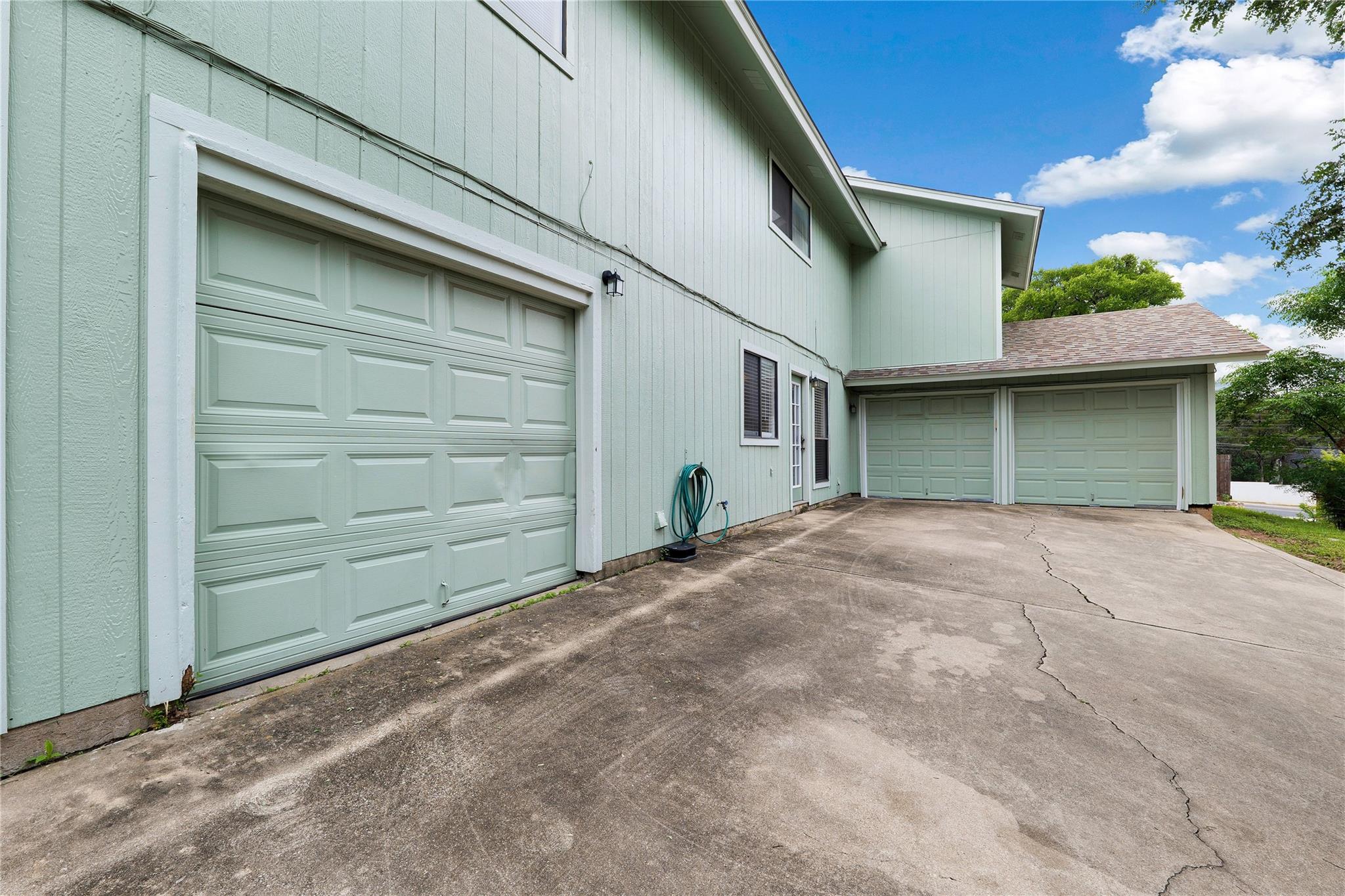 3222 Tamarron Blvd # B, Austin, TX 78746