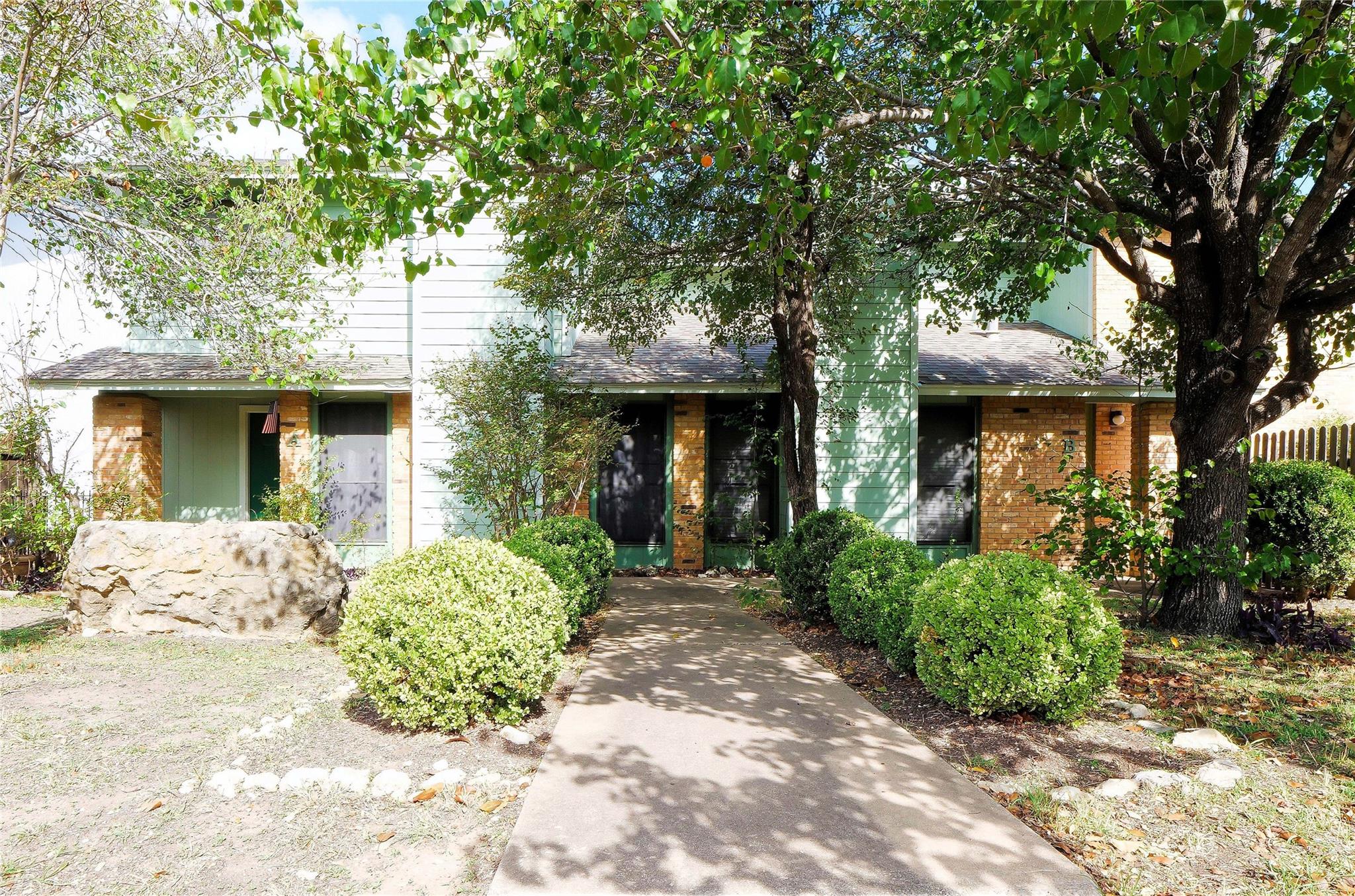 3222 Tamarron Blvd # B, Austin, TX 78746