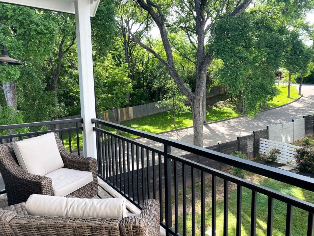 3809 Valley View Rd # 12, Austin, TX 78704