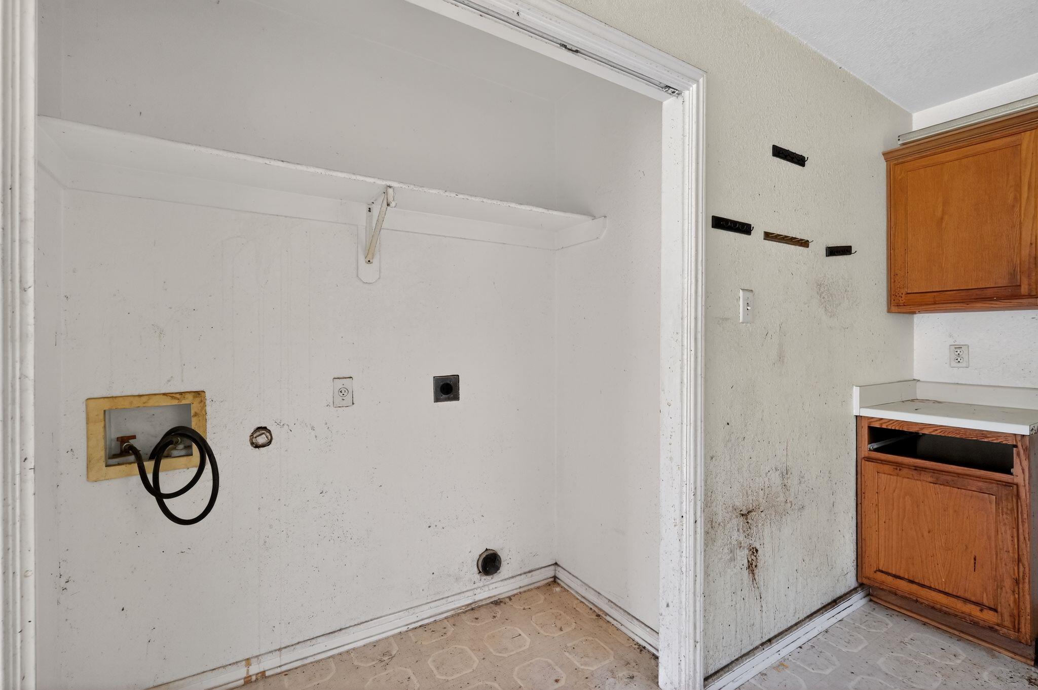 1003 S 4th St, Temple, TX 76504