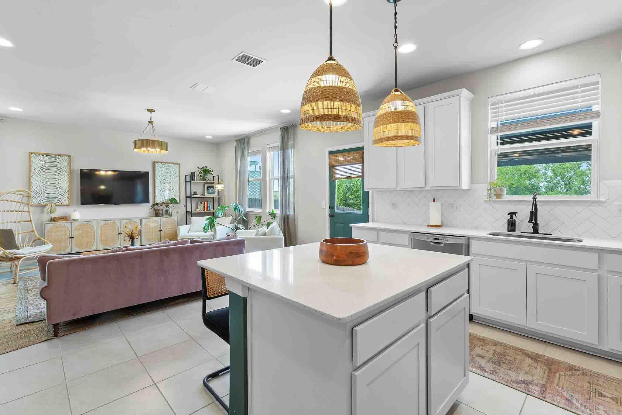6305 Pine Leaf Trl, Austin, TX 78747