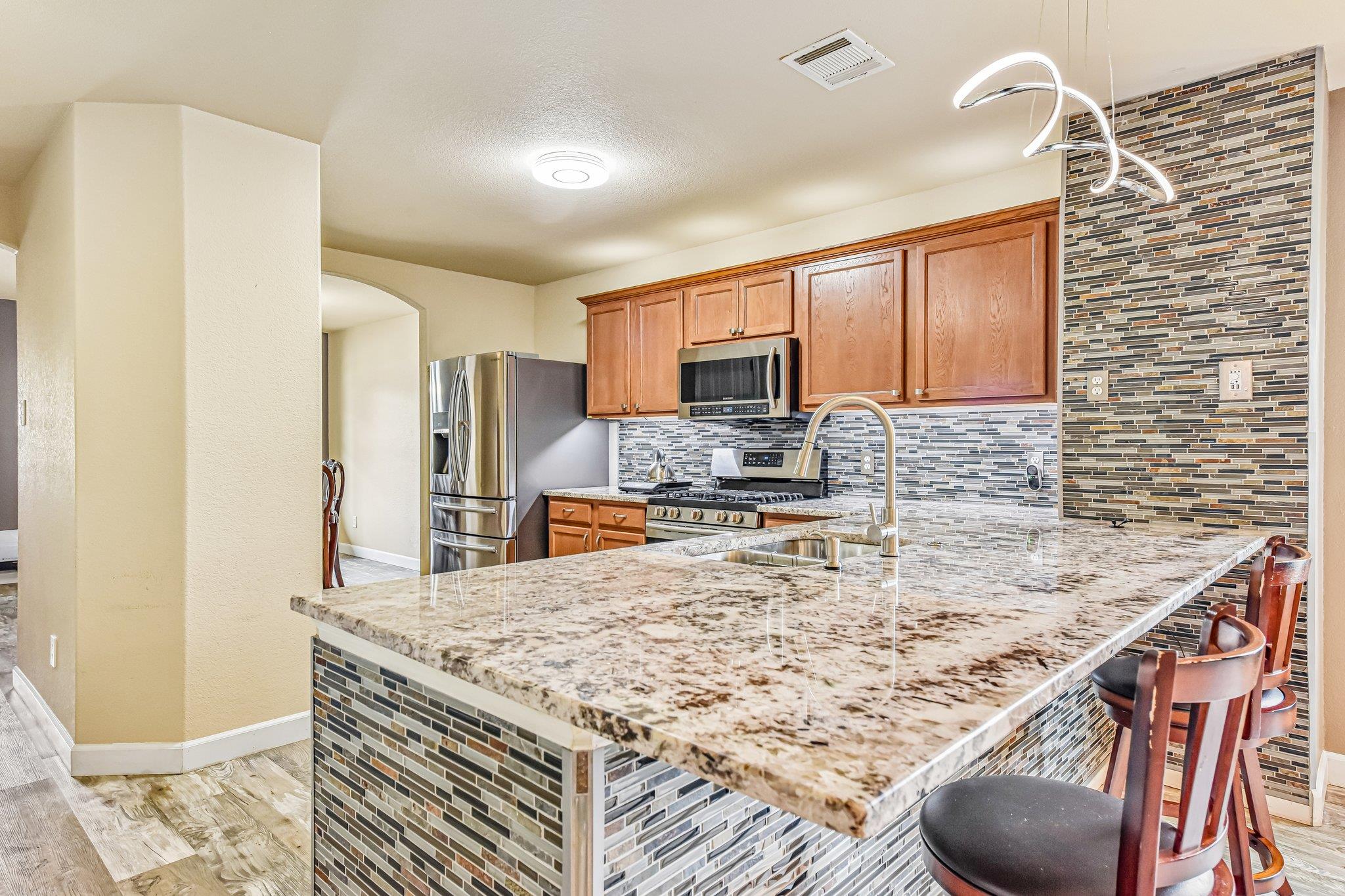 1520 Kothman Dr, Hutto, TX 78634