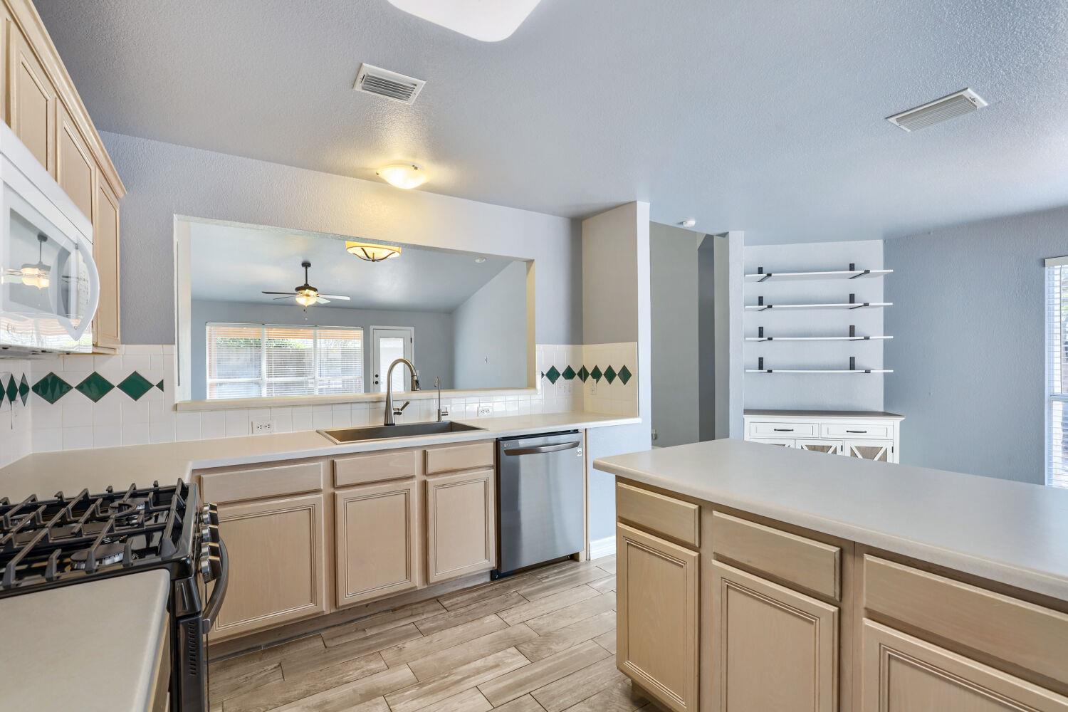 3302 Ross Cv, Round Rock, TX 78664