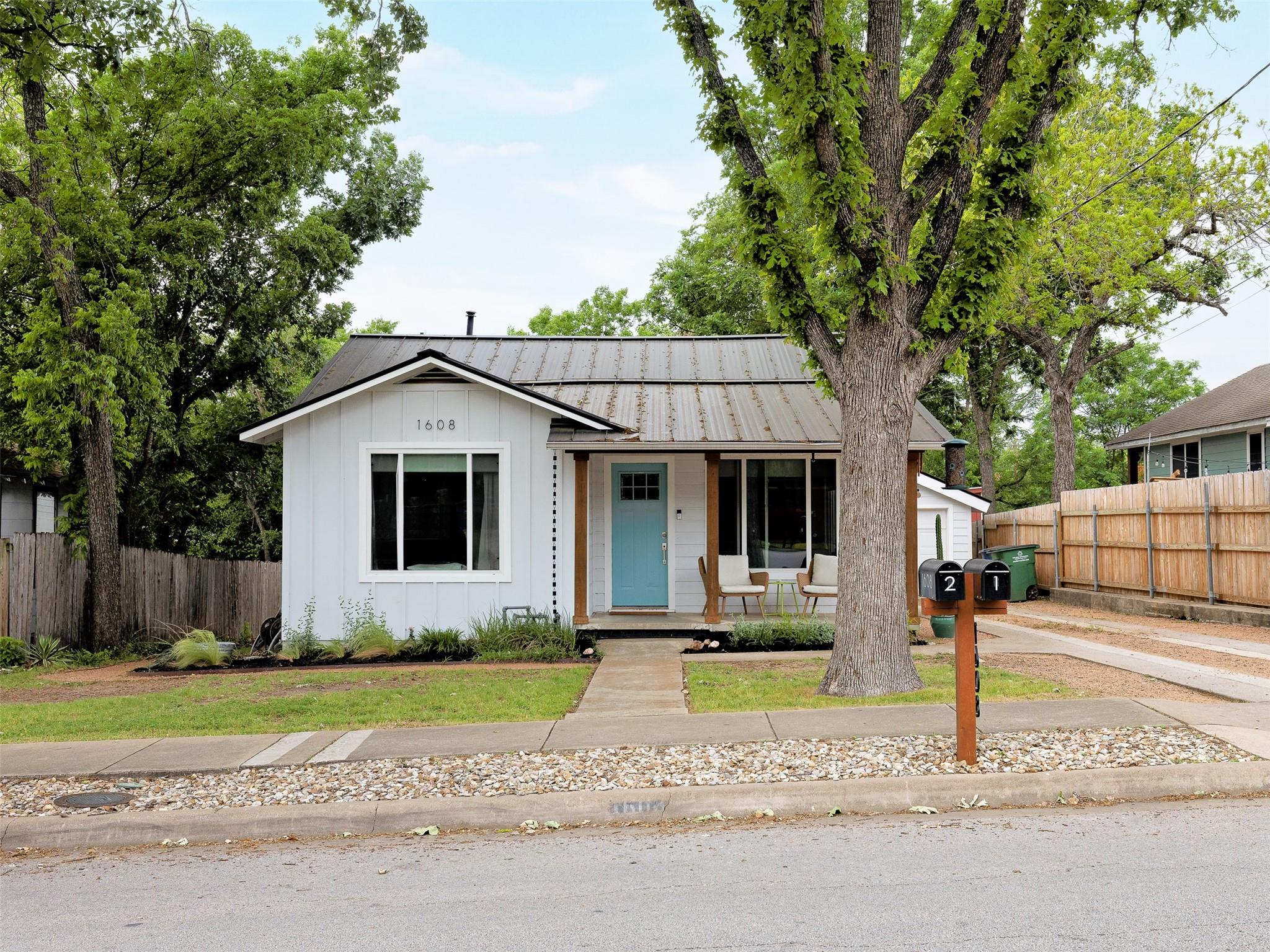 1608 Cedar Ave # A, Austin, TX 78702