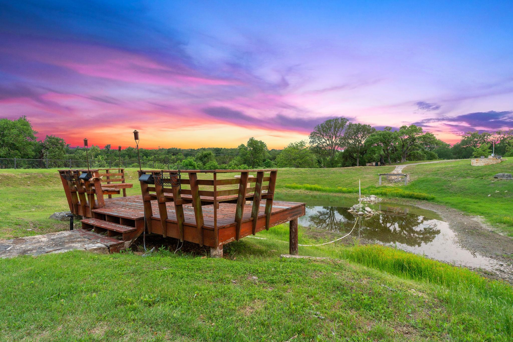1550 Trebled Waters Trl, Driftwood, TX 78619