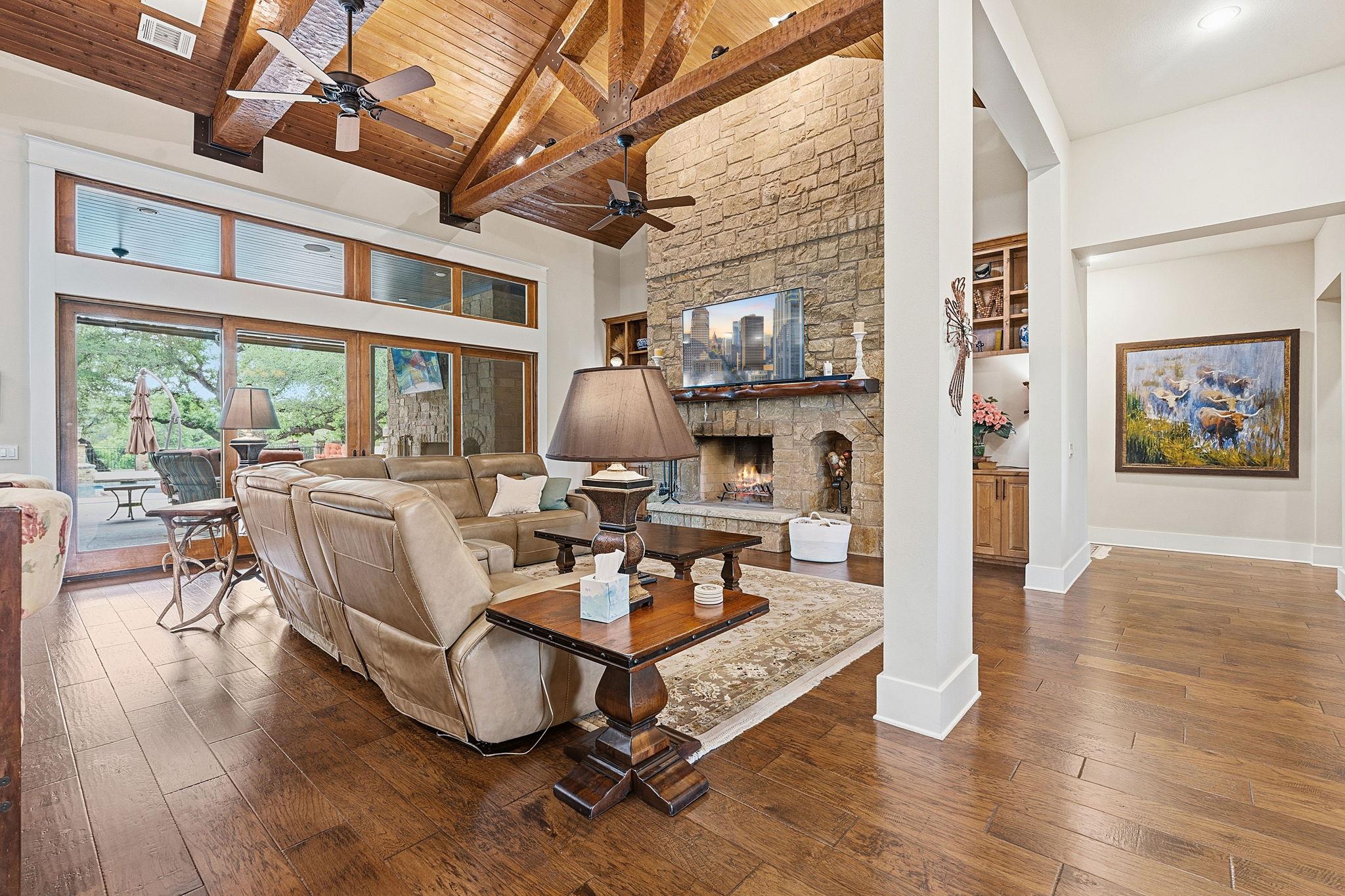 1550 Trebled Waters Trl, Driftwood, TX 78619