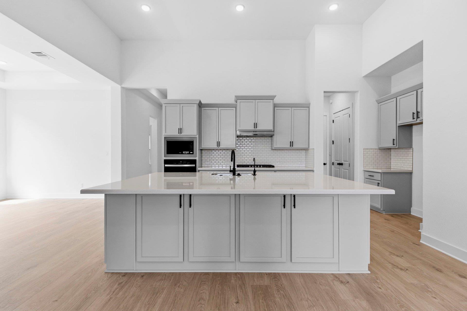 232 Five Mile Creek Way, Kyle, TX 78640