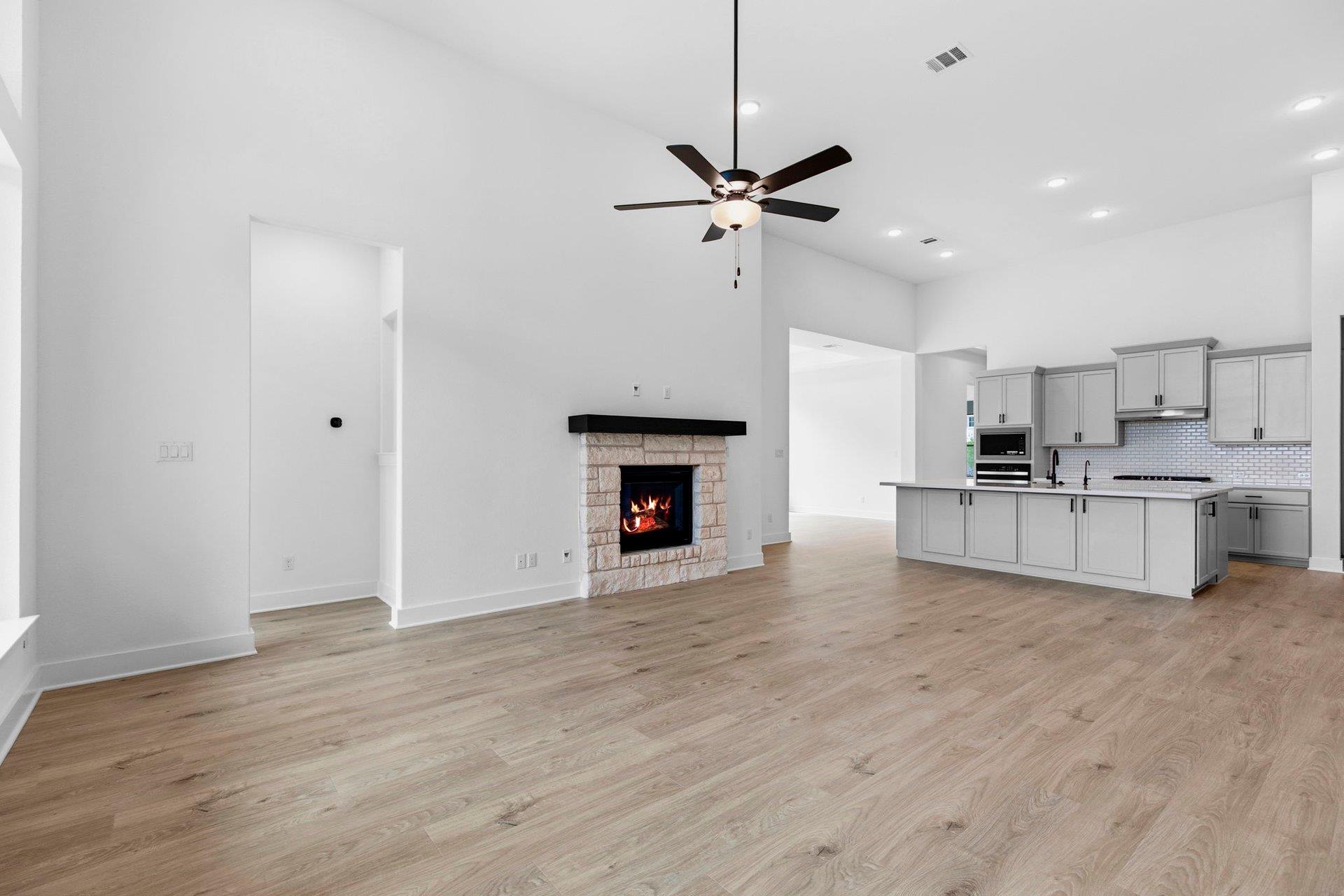 232 Five Mile Creek Way, Kyle, TX 78640